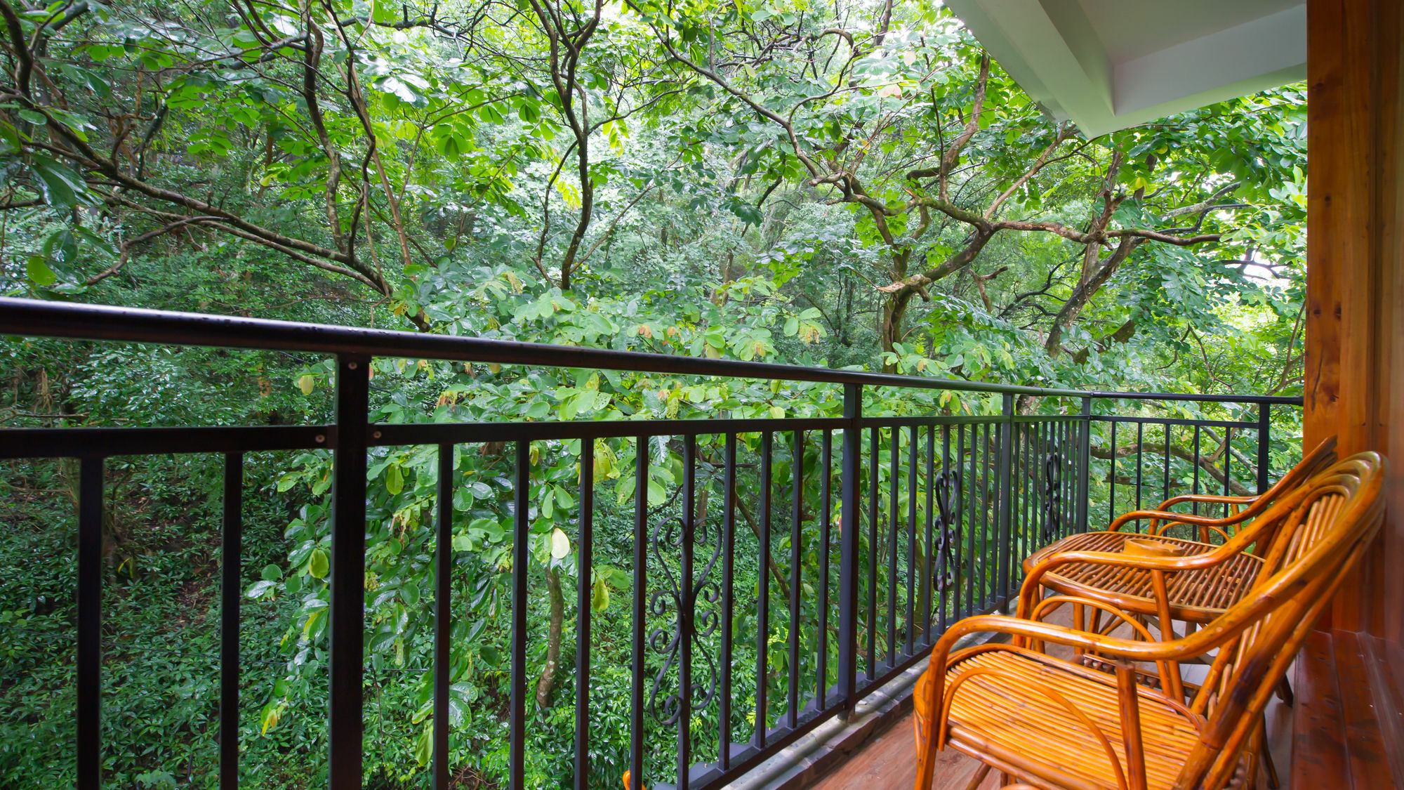 Yangshuo Scenic Mountain Retreat Hotel ภายนอก รูปภาพ